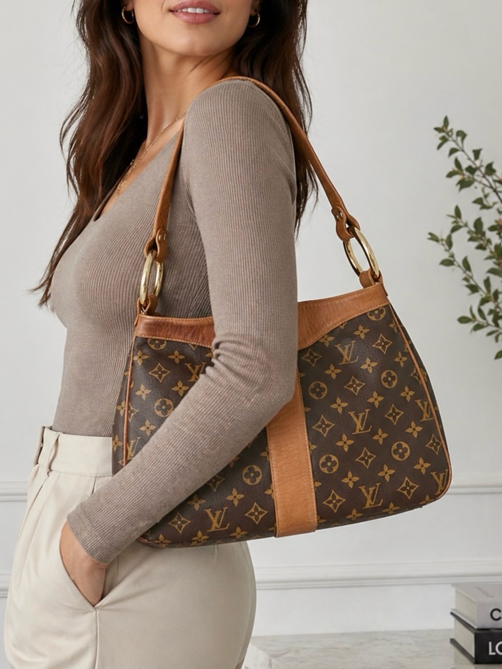 Louis Vuitton French Company Galliera Monogram Shoulder Hobo Bag